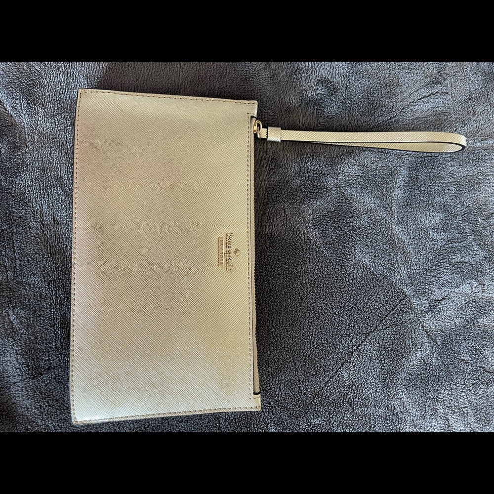 Wristlet